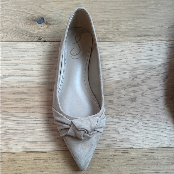 Sam Edelman | Cream Flats with Bow Accent - Picture 3 of 4